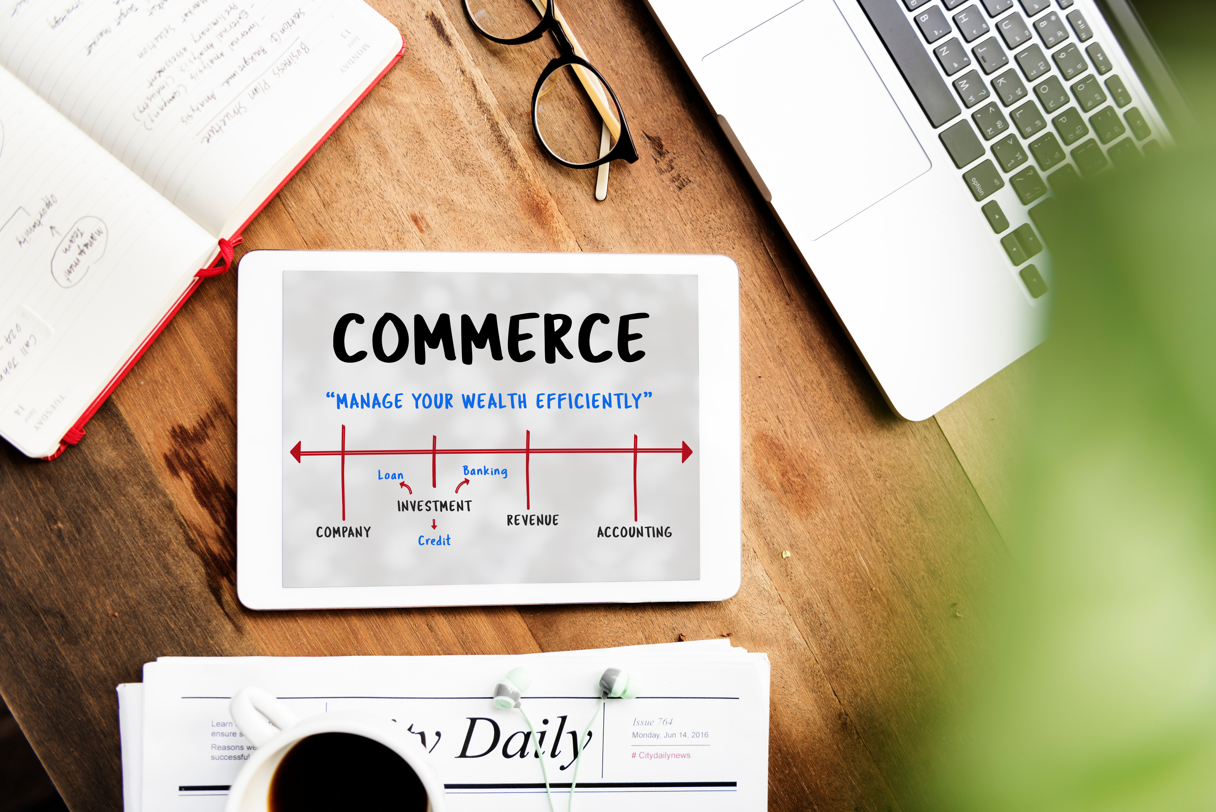 Analyst reviewing ecommerce performance, revenue and investment charts across several screens to weigh platform costs